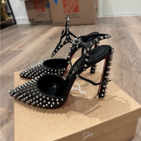 Christian Louboutin Condora River Black Studded Heels Spikey - Picture 2 of 8